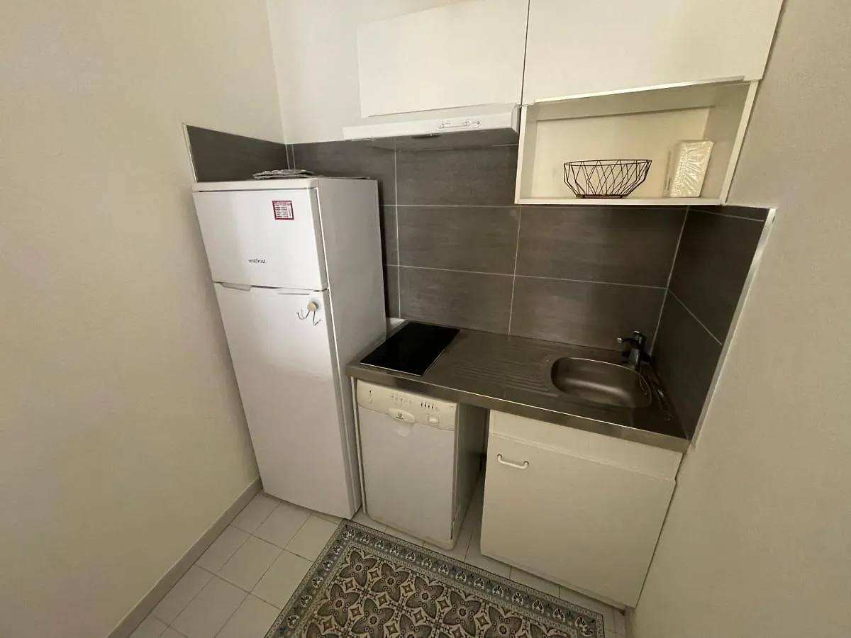 Apartment Appartements Villa Rimbaud By Connexion Cannes
