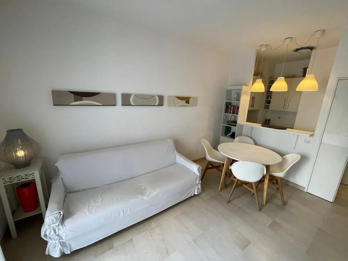 Apartment Appartements Villa Rimbaud By Connexion Cannes France